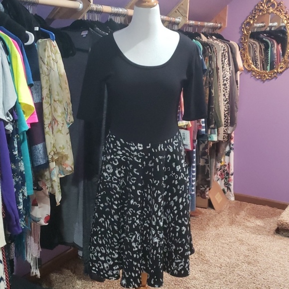 XL Lularoe Nicole Black Leopard Print Dress - Picture 6 of 7